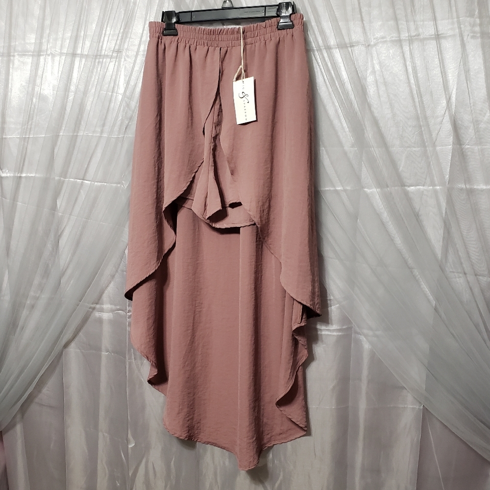 First Love NWT Sz L Overlay Dress Shorts MaxiSkirt - Picture 3 of 10